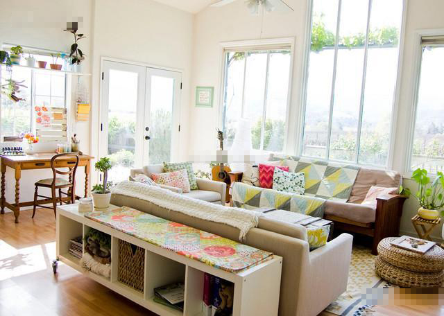 家中门窗过多是容易漏财的家居风水禁忌